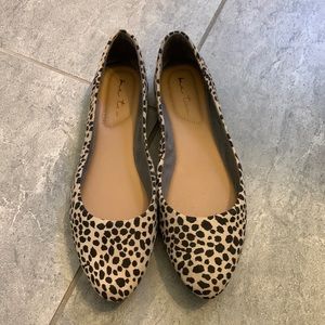 “Me Too” Women’s Tan/Black Print Flats
